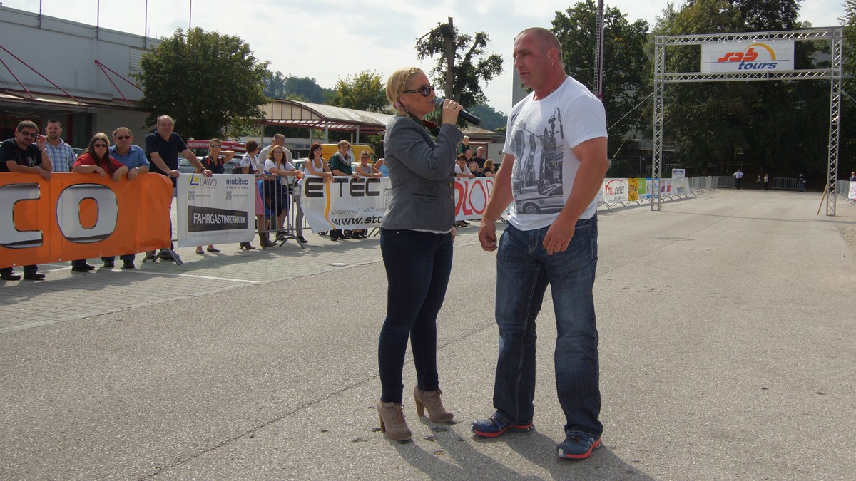 O Fotomagazin /  Austrian open Buspulling 2015 in Wels